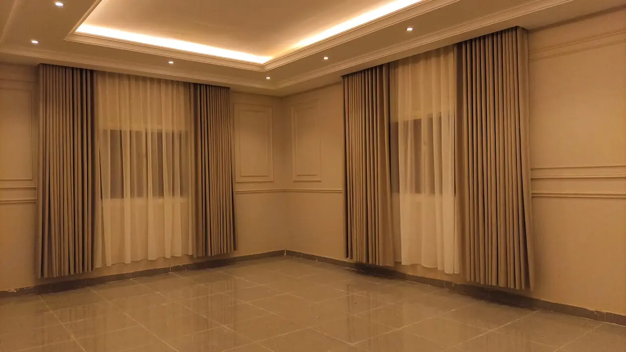 ستائر ويفي يدوية بتثبيت قوي وآمن